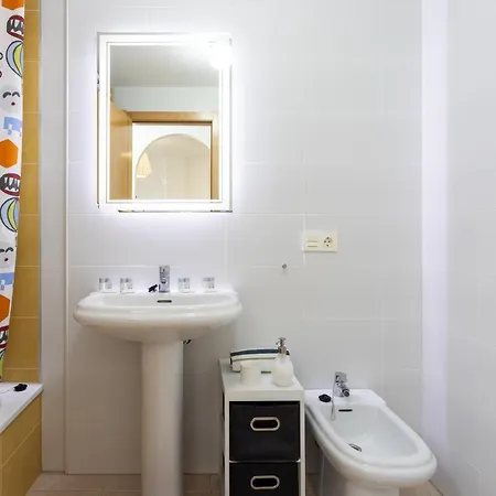 Apartment 122 Sea Pearl By Sunkeyrents